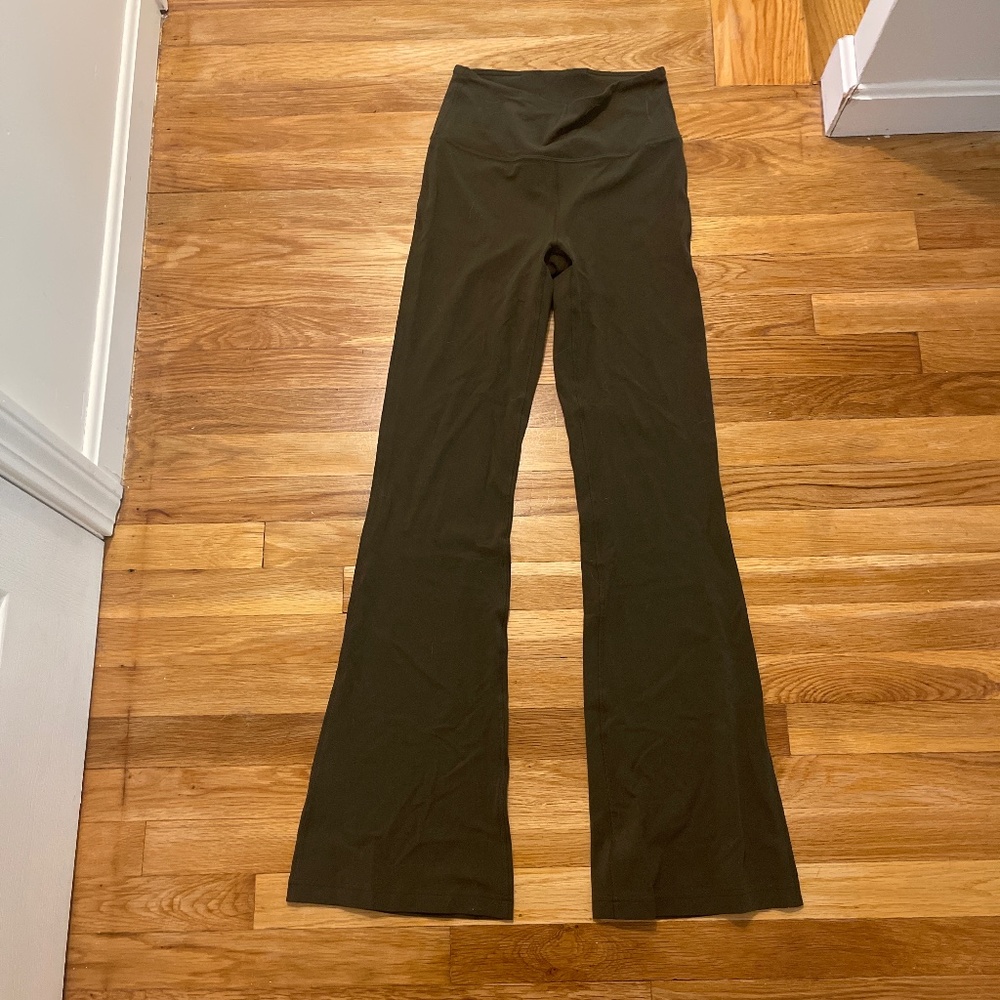 Lululemon Groove Pant